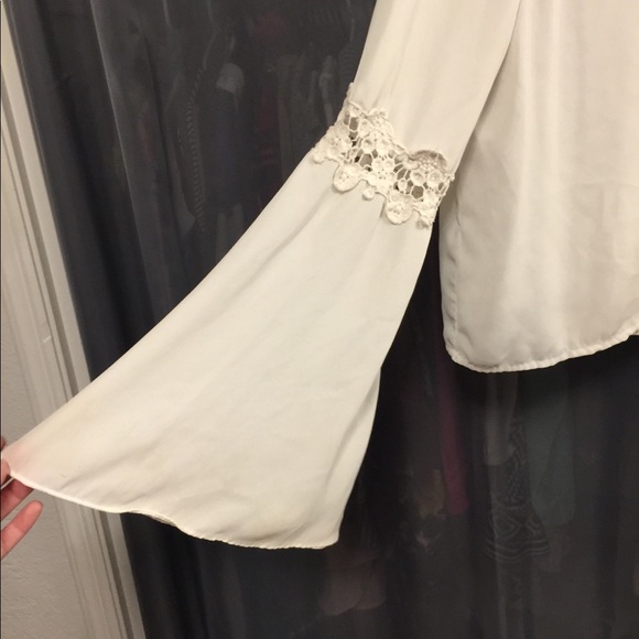 Top - Picture 2 of 4